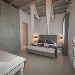 Santamare Villa Tínos