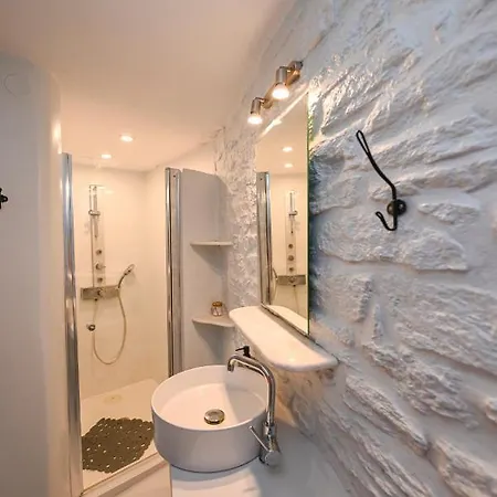 Santamare Villa *